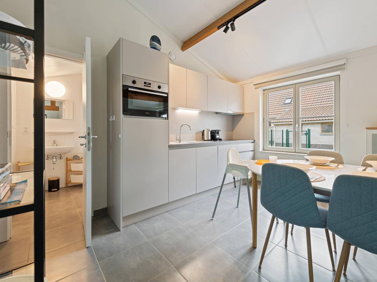 Ferienhaus mit großem Garten in Meeresnähe
 in Oostduinkerke, Koksijde