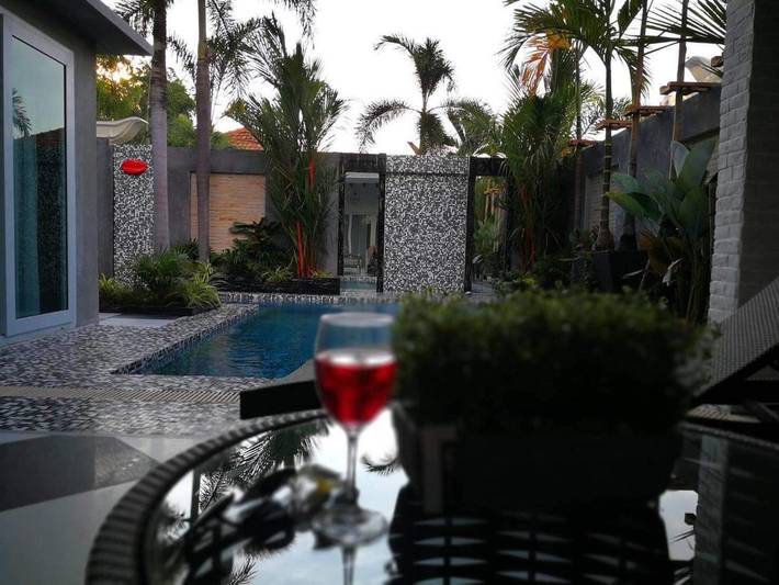 Villa pour 3 personnes, avec terrasse ainsi que vue et piscine à Pattaya - 3