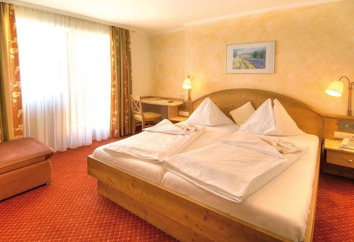 Hotel für 3 Personen, mit Sauna und Pool sowie Whirlpool und Garten, kinderfreundlich in Dienten am Hochkönig - 3