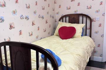 Holiday Rental for 9 People in Dundalk, County Louth, Photo 2