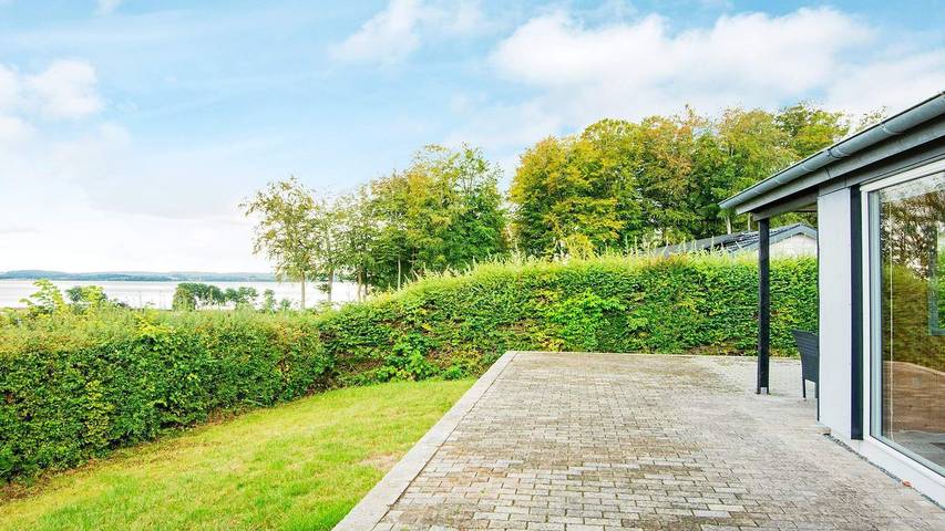 Ferienhaus für 5 Personen, mit Garten in Skarrev