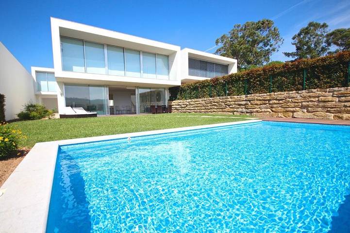 Casa rural para 8 personas, con Balcón y Jacuzzi además de Terraza y Jardín en Sintra