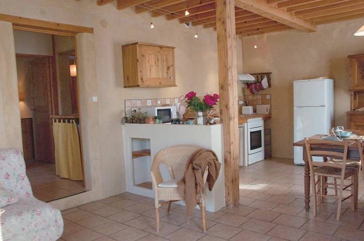 Chambre d’hôte pour 4 personnes, avec jardin et vue, animaux acceptés à Saint-Antoine-l'Abbaye - 3