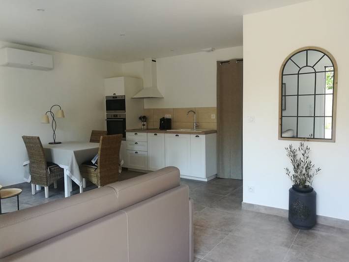 Gîte pour 2 personnes, avec terrasse à Châteauneuf-de-Gadagne - 3