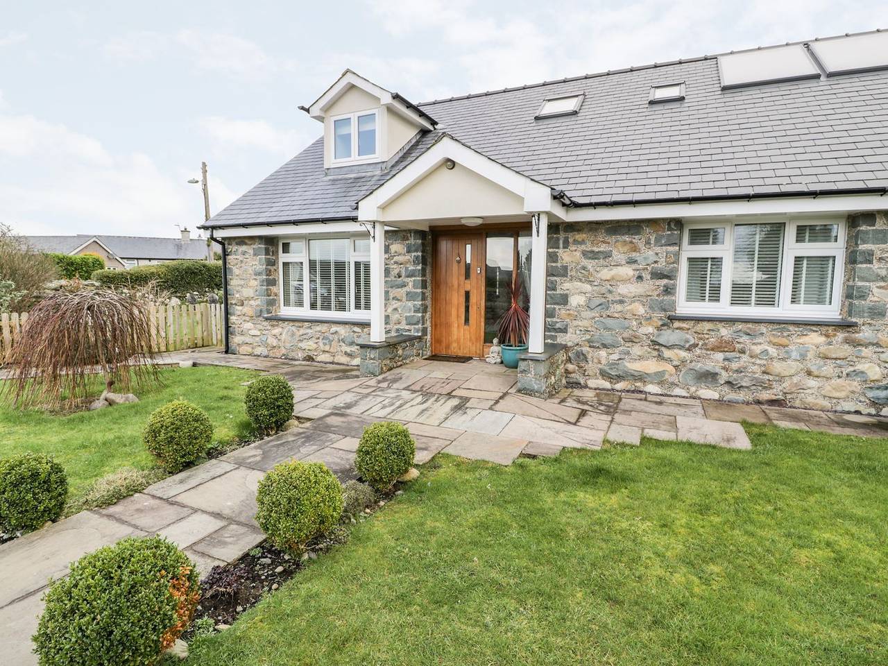 Ty Ni in Dyffryn Ardudwy, Snowdonia