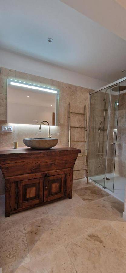 A Pasturella, Jacuzzi privé & vue montagne in Venzolasca, Arrondissement de Corte