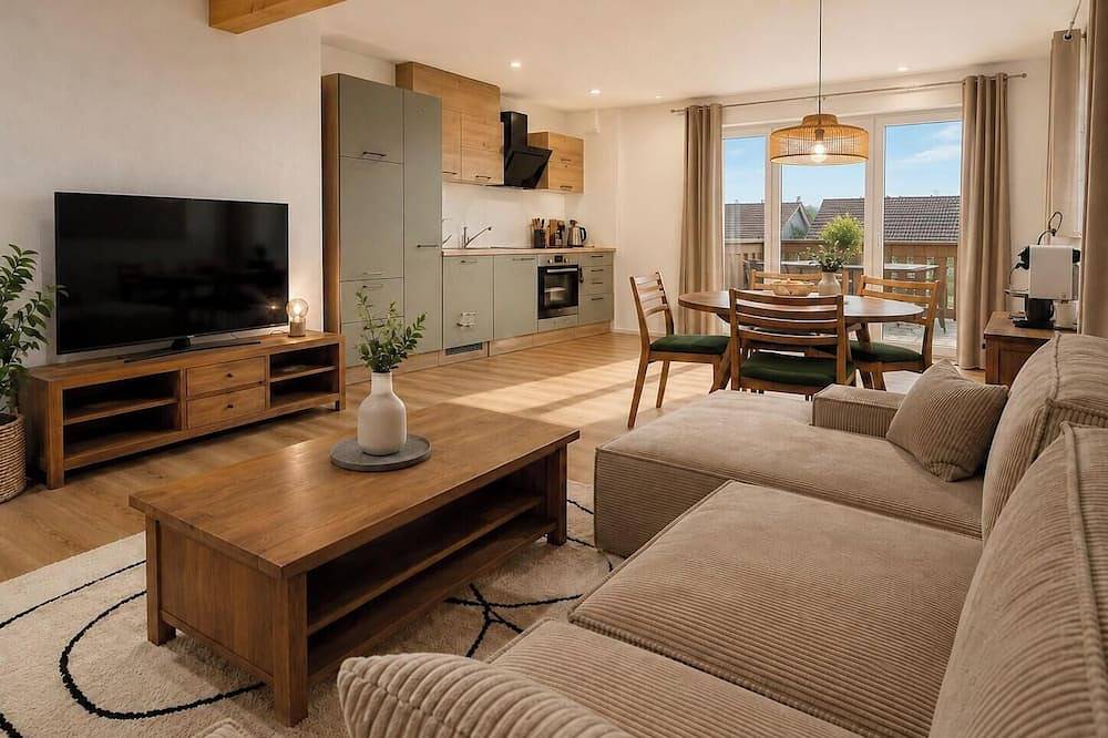Ganze Wohnung, Liboria Alpenauszeit: Traumhafte Ferienwohnung mit Balkon in Riegsee, Das Blaue Land