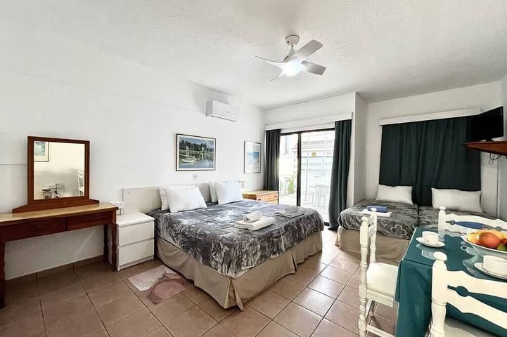 Holiday rental for 4 people, with garden in Nissi Beach
