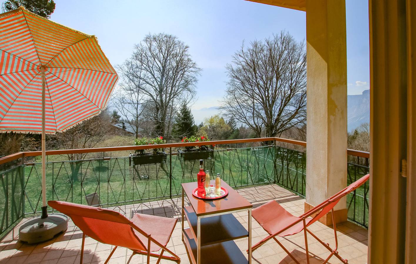 Gemütliche Wohnung mit Garten, Terrasse & Parkplatz - 2km nach Madruzzo in Lagolo, Madruzzo