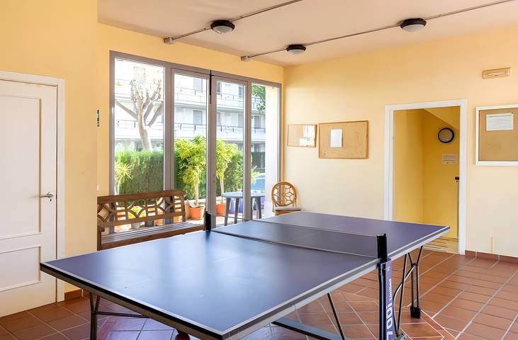 Entire apartment, Apartment 'Beach Horizon' with Sea View, Wi-Fi and Air Conditioning in Torreblanca (Fuengirola), Fuengirola
