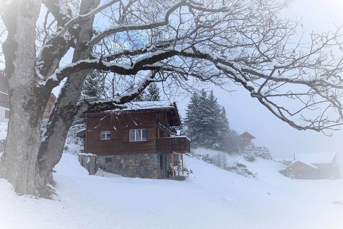 Ganze Ferienwohnung, Diegastgeberei.ch - Revier Sytli im Höcheli Nr. 194 - 5-Zimmer Chalet Sytli im Höcheli in Glarus Süd, Kanton Glarus
