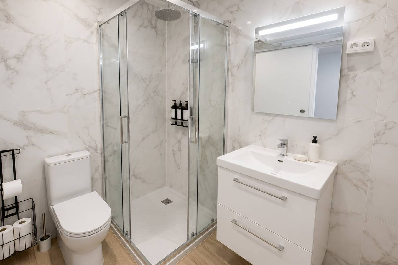 Apartamento entero, Functional studio near the center of Antibes in Antibes, Costa mediterránea (Francia)