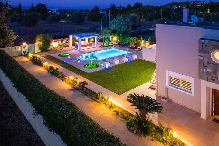 Villa pour 8 personnes, avec balcon dans Rhodes - 4