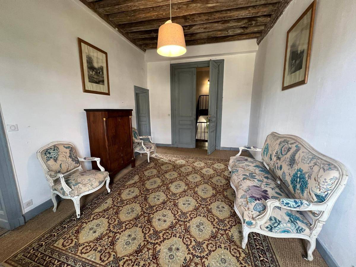 Double Room with Private Bathroom in La Ferté-Saint-Aubin, Sologne