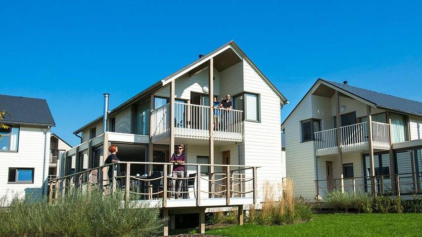 Maison de vacances pour 6 personnes, avec terrasse et sauna, animaux acceptés à Froidchapelle