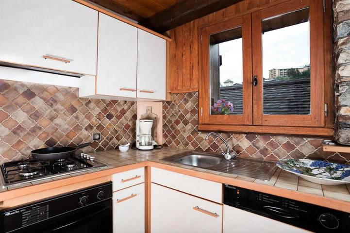 Gîte pour 8 personnes, avec balcon dans Office de Tourisme de Montchavin les Coches - 2