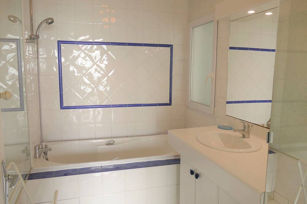 Apartamento entero, Apartamento vista al mar - 4 pers. in Port Navalo, Arzon