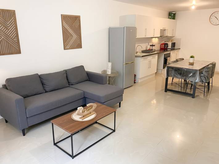 Location de vacances pour 5 personnes, avec Terrasse et Jardin à Troyes