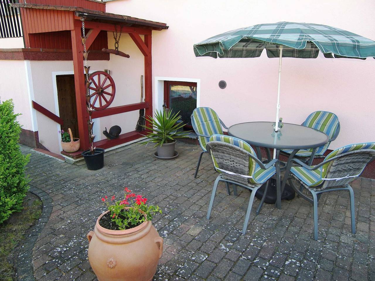 Ganze Ferienwohnung, Fewo Schumacher *nur 800m vom Ostseestrand entfernt* - Ferienwohnung in Zinnowitz, Usedomer Norden
