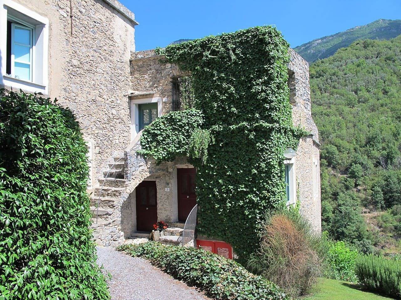 Ferienhaus für 6 Personen mit Pool in Colletta, Castelbianco