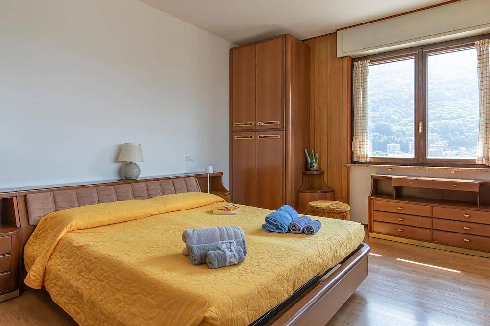 Ganze Wohnung, Atemberaubende Wohnung in Omegna in Omegna, Ortasee