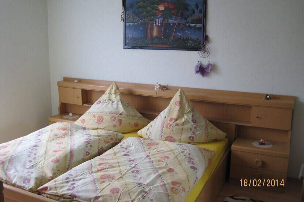 Ganze Wohnung, Ruhige Familienfreundliche Wohnung in Waldrandnähe . in Illingen, Saar-Nahe-Bergland