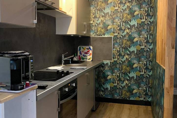 Appartamento intero, Excellent 2-bedroom apartment, 200 meters from the harbor, on a very quiet street in La Rochelle, La Rochelle e dintorni