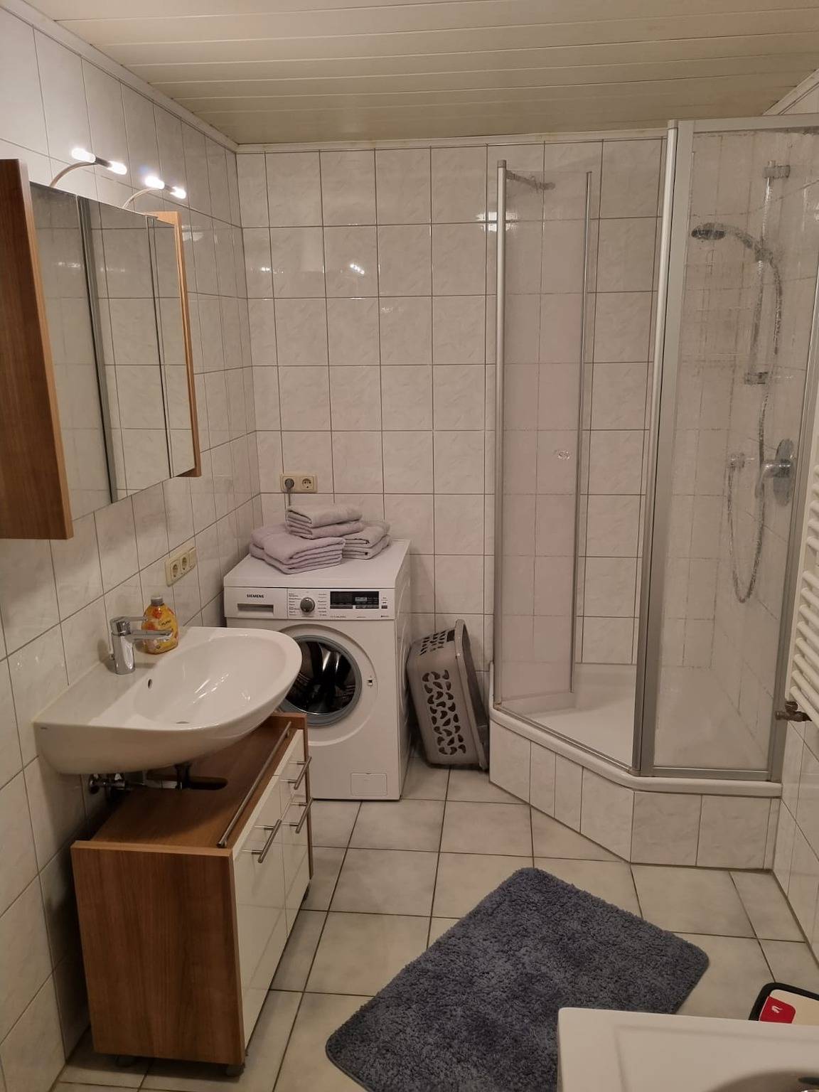 Ganze Ferienwohnung, Ferienwohnungen März - Ferienwohnung Auszeit in Söchtenau, Landkreis Rosenheim