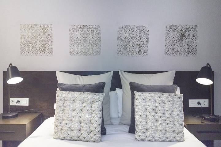 Apartamento entero, Pl Ayuntamiento Mercado Central - Centro histórico - 4 hab. 8 pax in Valencia City Centre, Valencia