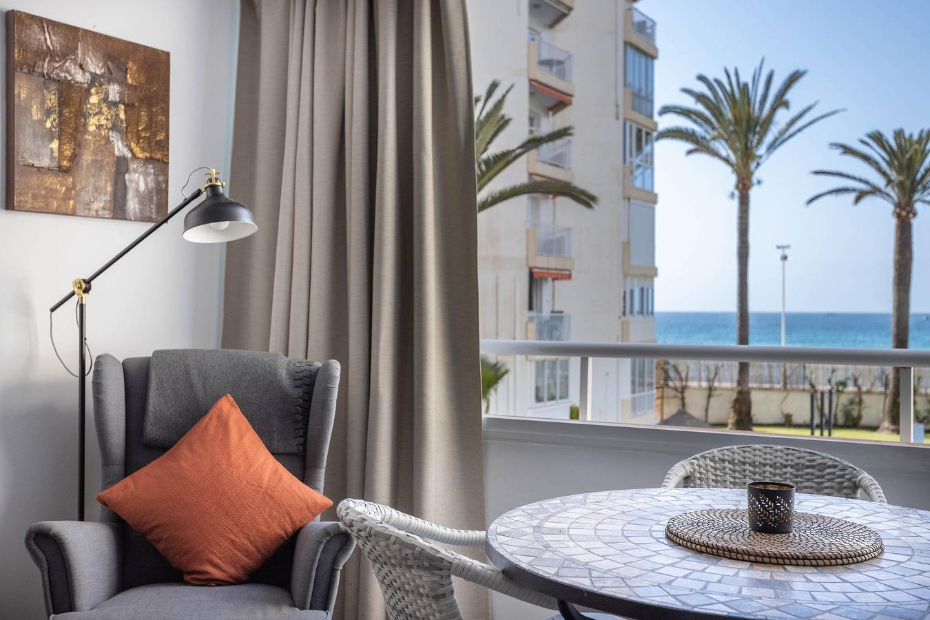 Entire apartment, Holiday Apartment 'A214 Chic Front Line' with Shared Pool, A/C & Wi-Fi in Playa de la Torrecilla, Nerja