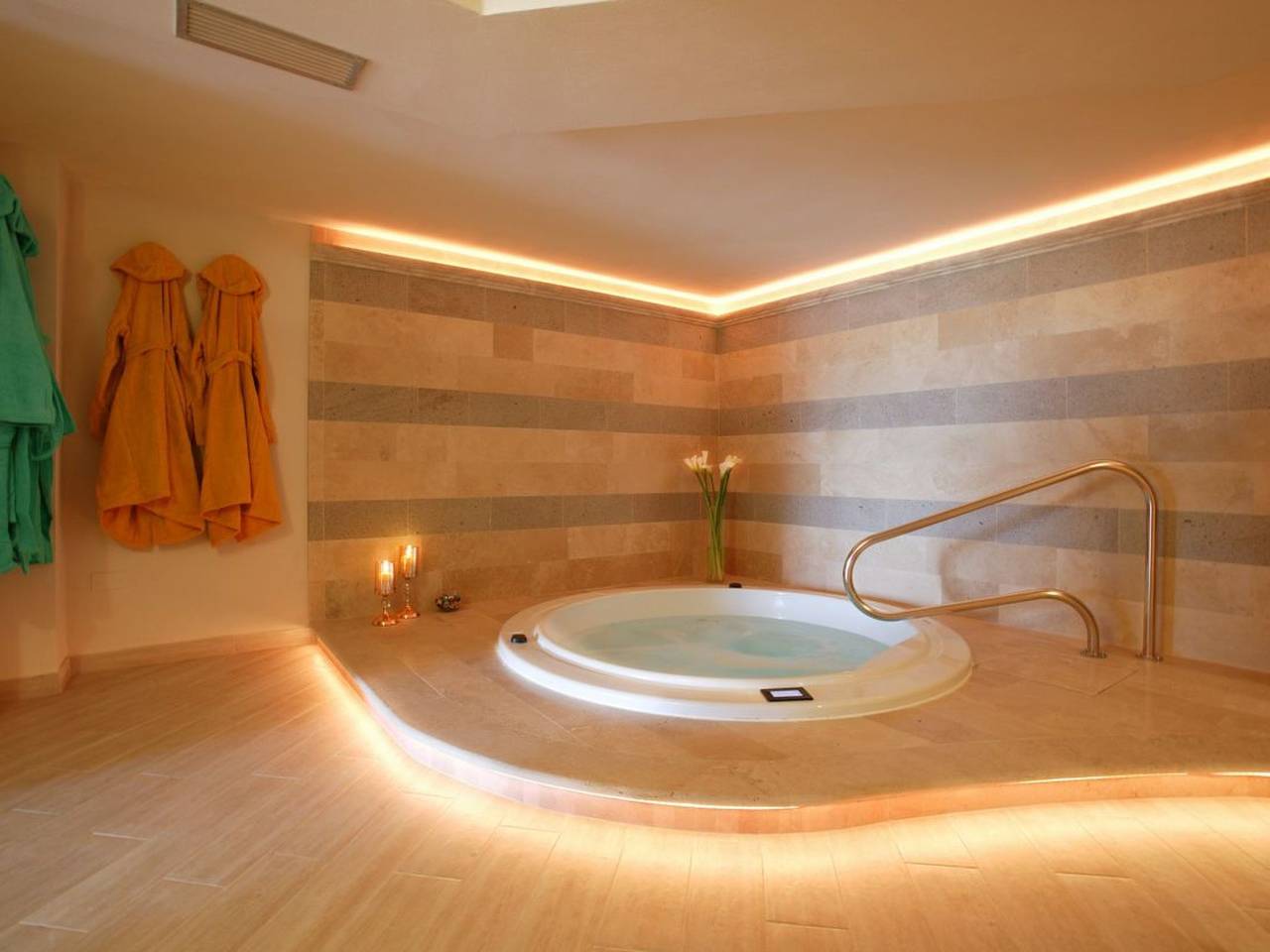 Villa mit Infinity-Pool in Acquapendente, Parco di Monte Peglia e Selva di Meana