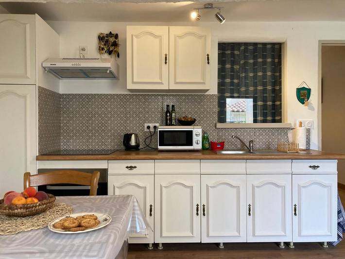 Location de vacances pour 2 personnes, avec terrasse et jardin à Montfrin - 4