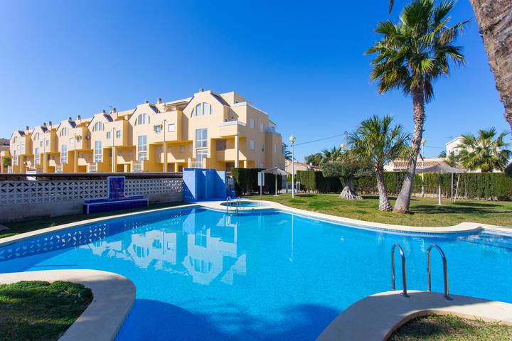 Ferienwohnung für 4 Personen, mit Garten und Pool, mit Haustier - 1