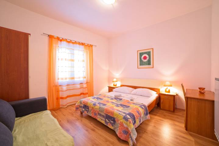 Ferienwohnung für 2 Personen in Supetarska Draga