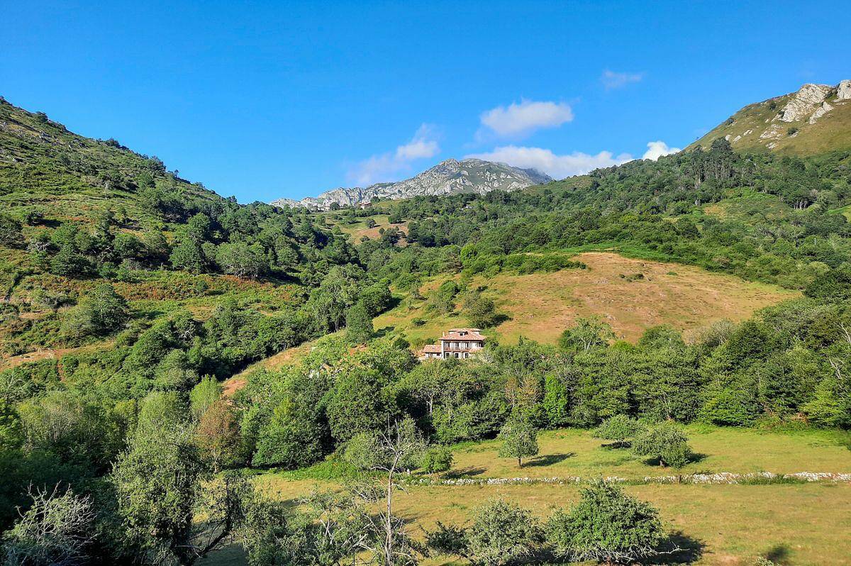 Chalet para 10 personas con terraza in Cangas de Onís, Costa Verde