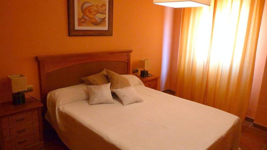 Casa de vacaciones para 4 personas, con vistas y terraza, Se admiten mascotas en Rincón de Ademuz - 2