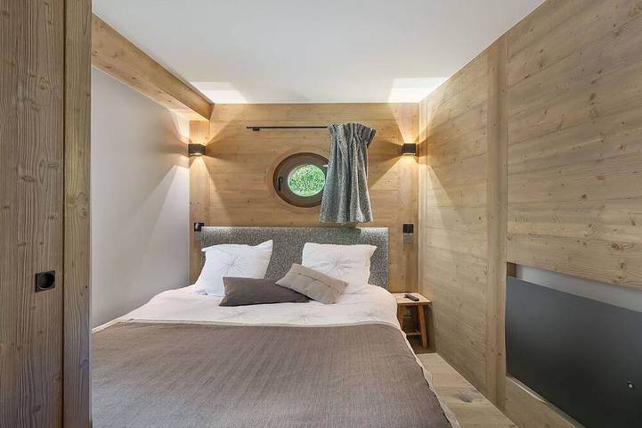 Ganze Wohnung, Moderne Wohnung in Courchevel mit Terrasse und Parkplatz in Saint-Bon-Tarentaise, Courchevel