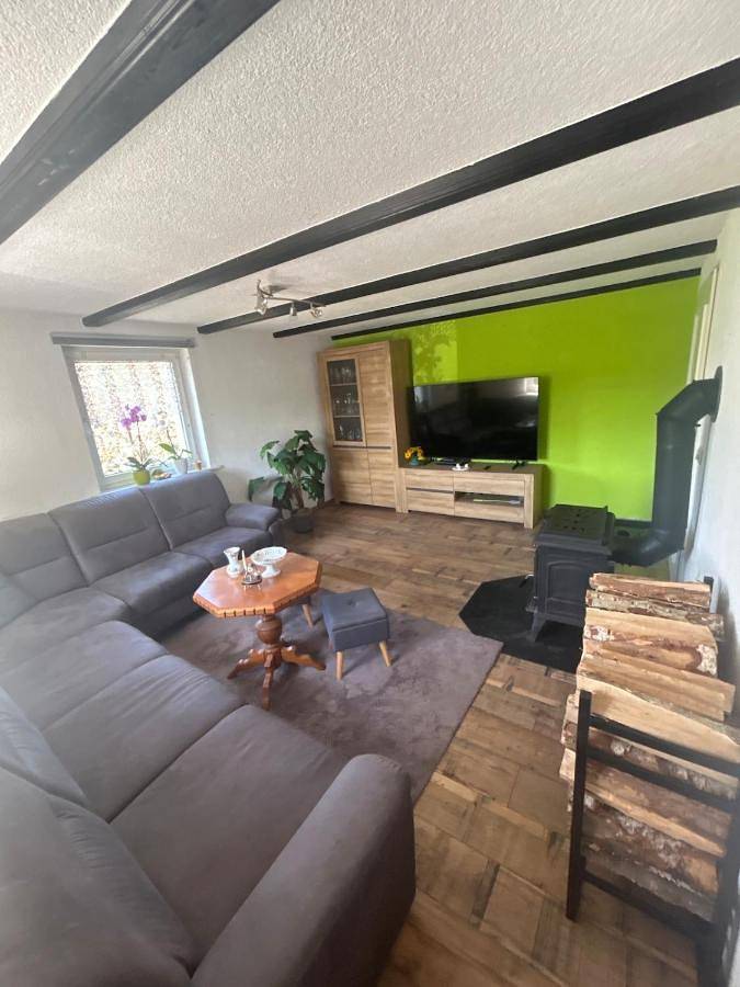 Ferienwohnung für 7 Personen, mit Balkon und Terrasse