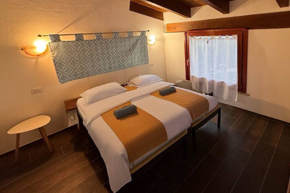 Cozy apartment surrounded by nature, with terrace and veranda in Palmadula, Sassari