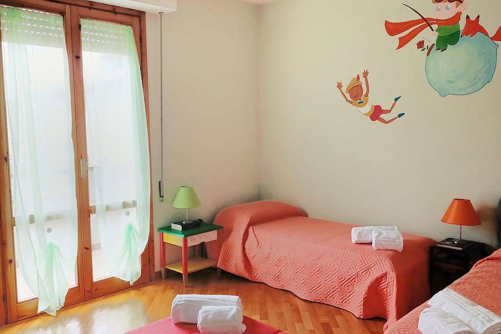 Appartamento intero, Onemorepage Family House - Un soggiorno da favola nel centro di Certaldo in Certaldo, Chianti