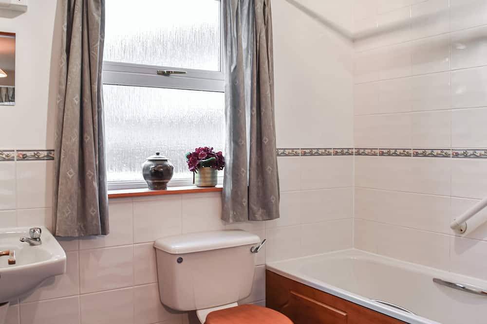 Pine Tree Cottage in Ballater, Cairngorms National Park