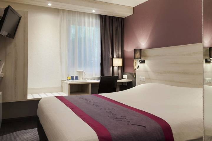 Hôtel pour 3 personnes, avec terrasse et vue, animaux acceptés à Villeneuve-d'Ascq - 3