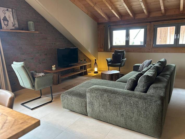 Entire apartment, Charming 7-person apartment with covered terrace in Mechelen in Limburg (Netherlands)