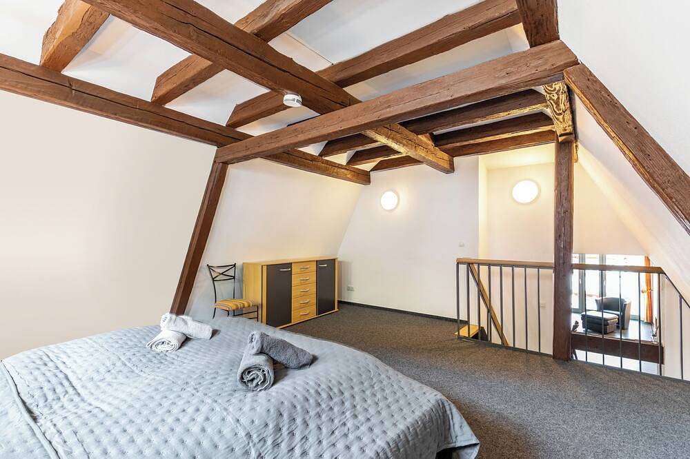 Ganze Wohnung, Altstadtquartier 16 – Bacharach-Loft (1–4) · Fachwerkgalerie · Burgblick in Bacharach, Landkreis Mainz-Bingen