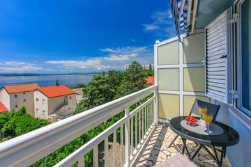 Ferienwohnung für 2 Personen, mit Balkon in Dramalj