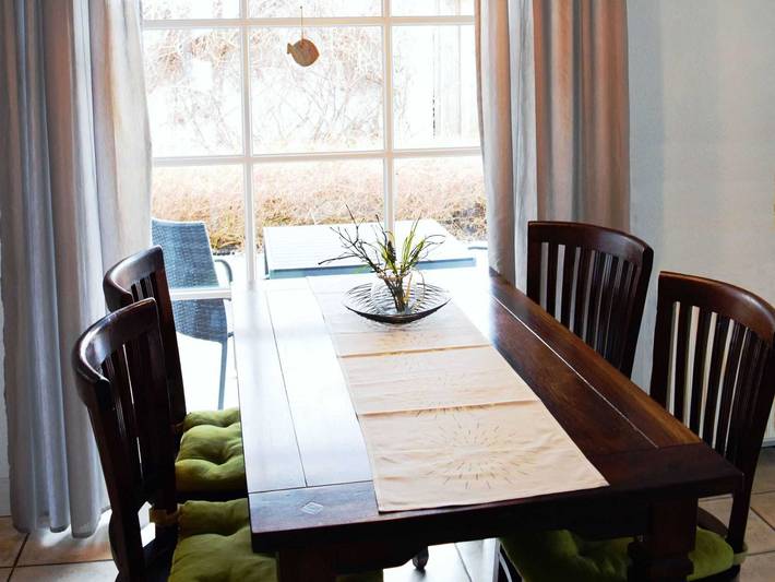 Ferienwohnung für 4 Personen, mit Garten und Terrasse sowie Sauna, kinderfreundlich in Kröslin - 4