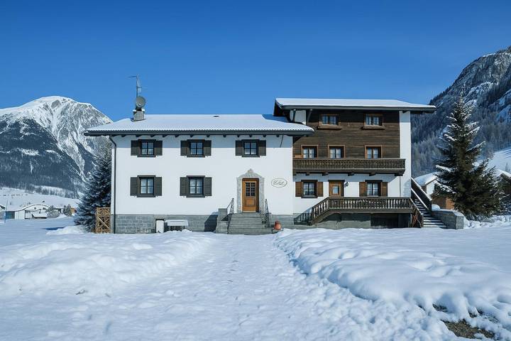 Chalet für 6 Personen, mit Balkon in Livigno - 2
