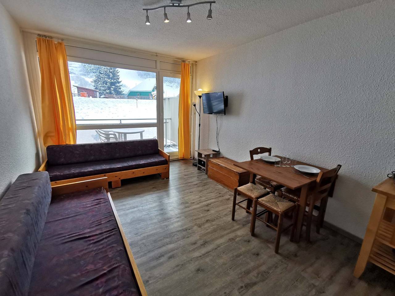 Ganzes Studio, Gemütliches Studio an der Piste mit Balkon, Tv und Skiraum in Prapoutel, Les Adrets
