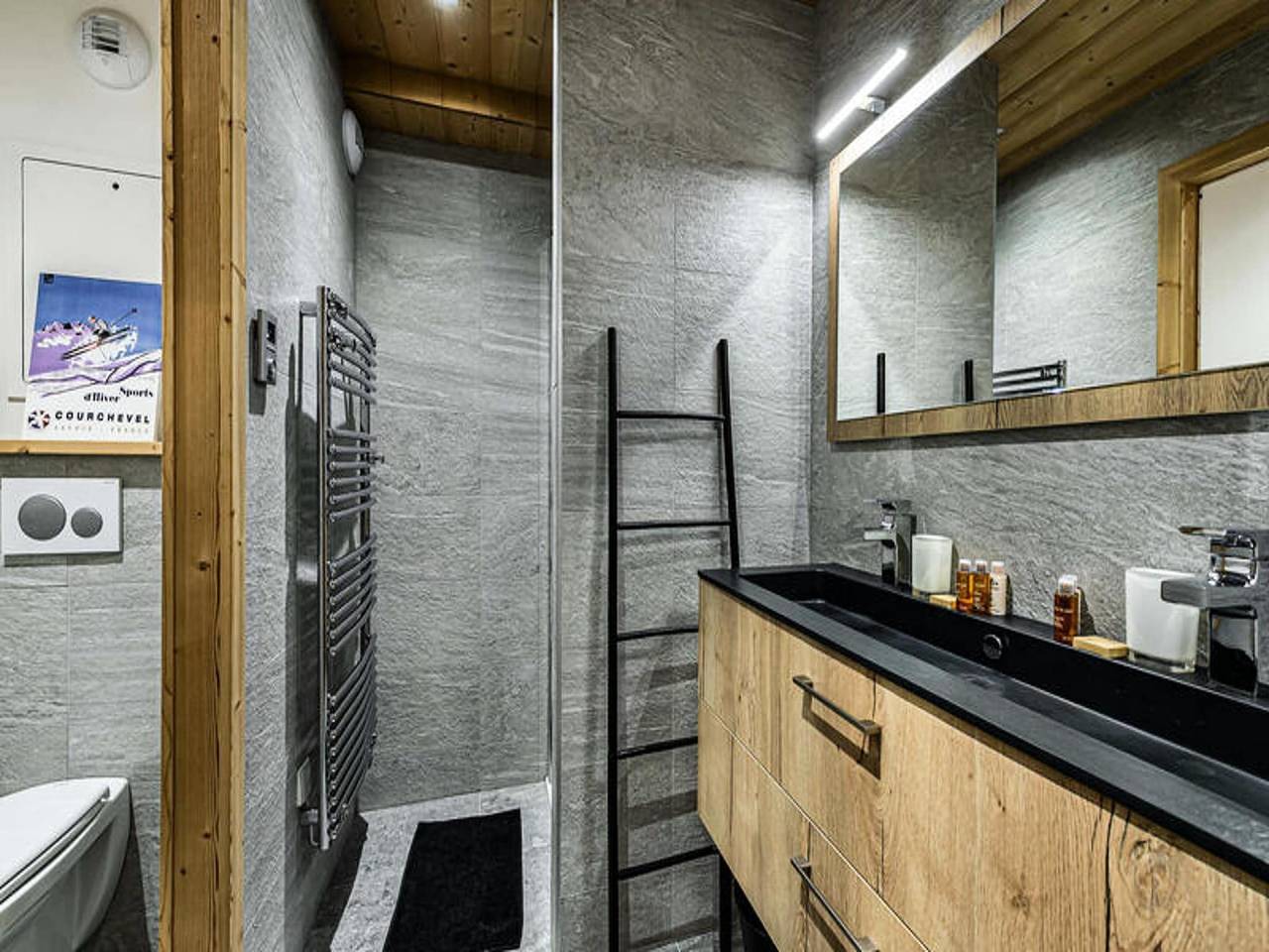 Entire apartment, Residence Chantemerle for 4 people in Courchevel 1650 (Moriond), Saint-Bon-Tarentaise