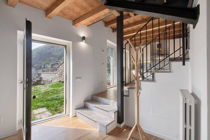 Vacation rental for 5 people, with Balcony and Yard